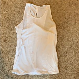 Athleta essence vital tie back tank